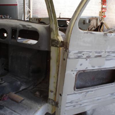 Ford F 1 1948 Amarela Romulo.5