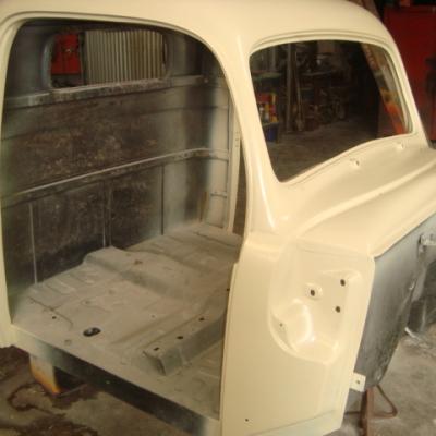 Ford F 1 1948 Vermelha Teto E Porta Estendida.34
