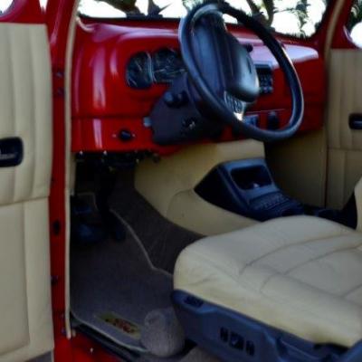 Ford F 1 1948 Vermelha Teto E Porta Estendida.49