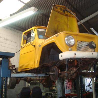 FORD F-75 4X4 ESTENDIDA