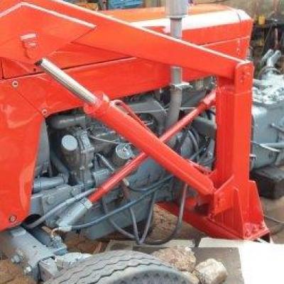 Trator Massey Fergusson 1971.18
